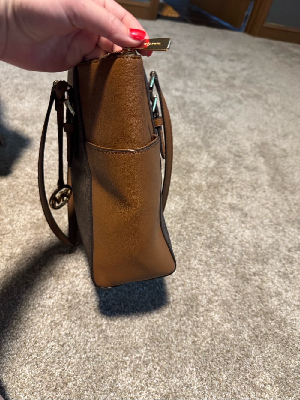 Brown Leather Two Tone Michael Kors Shoulder Bag - Picture 8 of 13